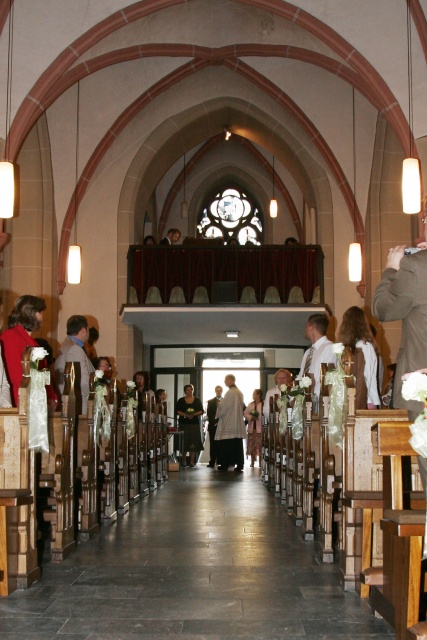 Kirchliche Hochzeit von Peter und Sabrina - Bild IB_070818_0030.jpg
