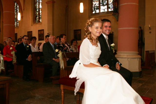 Kirchliche Hochzeit von Peter und Sabrina - Bild IB_070818_0106.jpg