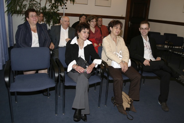 Standesamtliche Hochzeit von Sabrina und Peter - Bild IB_070810_031.jpg
