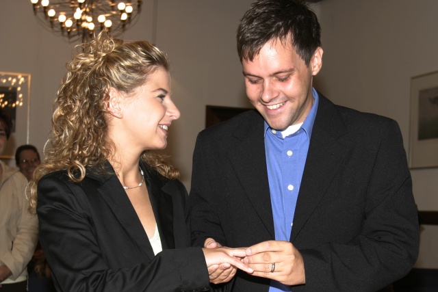 Standesamtliche Hochzeit von Sabrina und Peter - Bild IB_070810_040.jpg