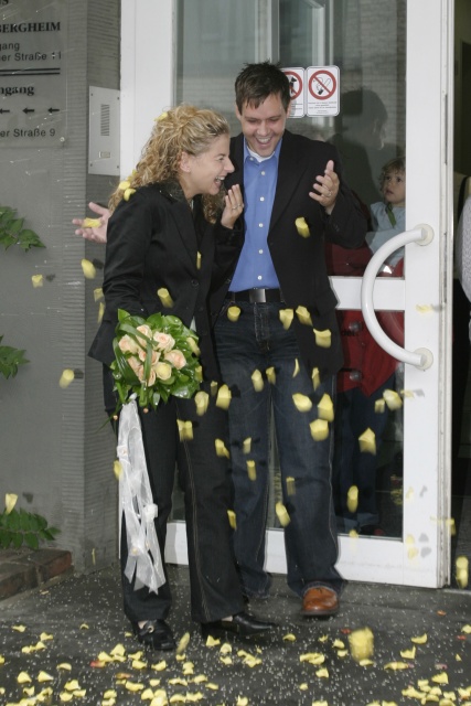 Standesamtliche Hochzeit von Sabrina und Peter - Bild IB_070810_094.jpg