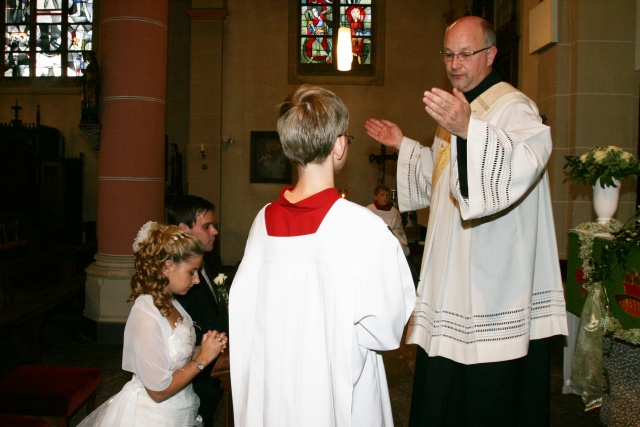 Kirchliche Hochzeit von Peter und Sabrina - Bild IB_070818_0113.jpg