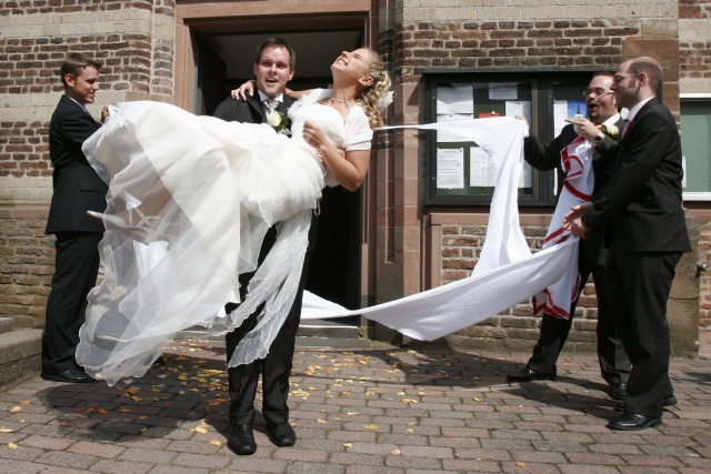 Kirchliche Hochzeit von Peter und Sabrina - Bild IB_070818_0229.jpg