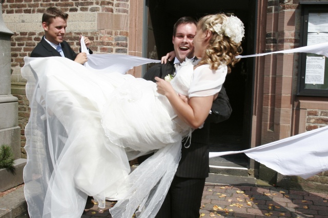 Kirchliche Hochzeit von Peter und Sabrina - Bild IB_070818_0231.jpg