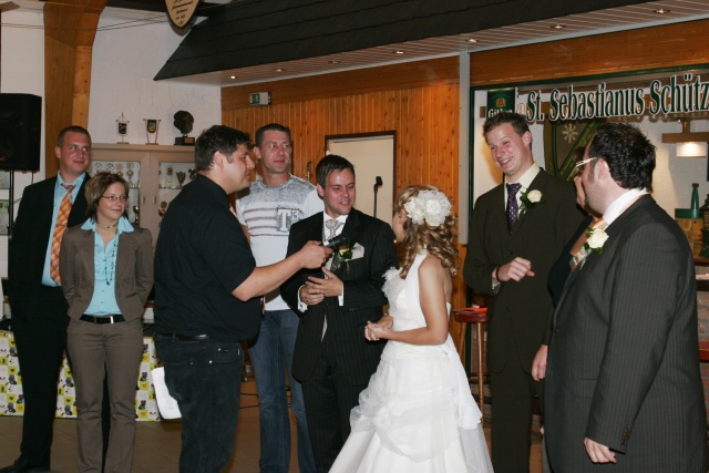 Kirchliche Hochzeit von Peter und Sabrina - Bild IB_070818_0748.jpg